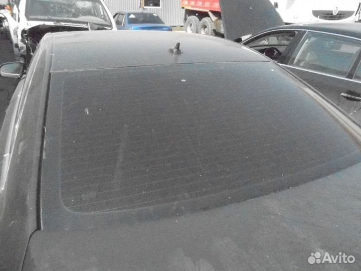 Стекло заднее Audi A8 D4 2009-2017