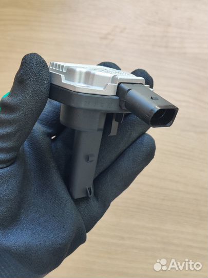 Датчик уровня масла для Volkswagen Passat