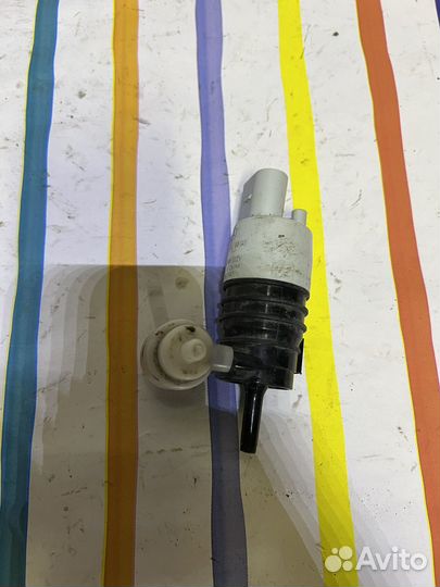 Насос стекломывателя Mercedes GLC X253