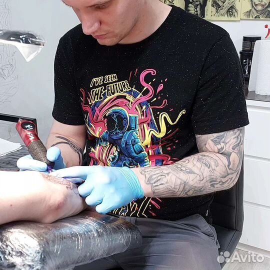 Татуировки в студии, и с выездом на дом