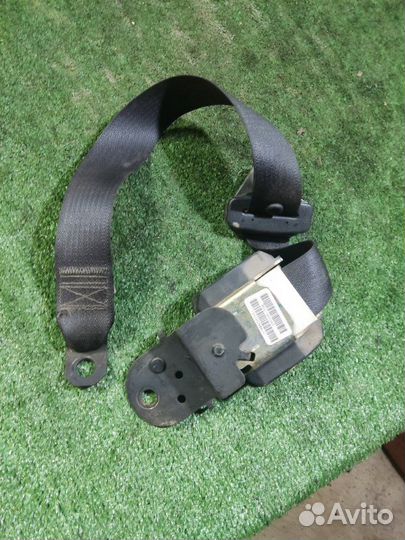 Ремень безопасности задний левый Jeep Grand