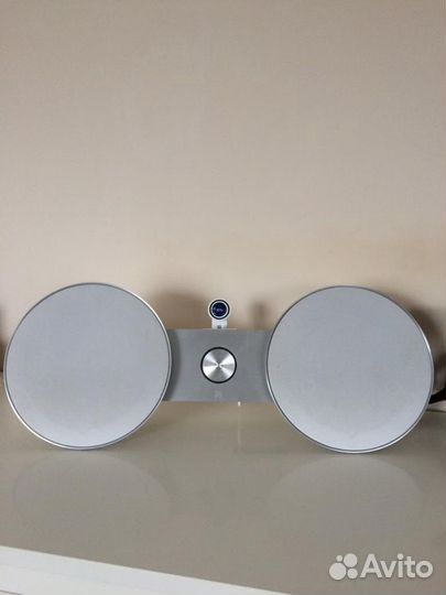 Bang olufsen beoplay e8