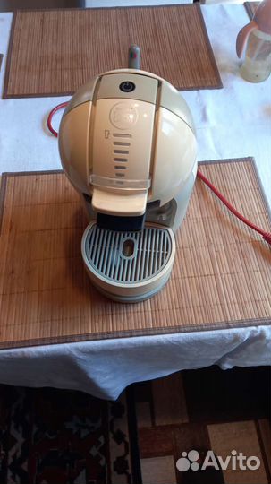 Капсульная кофемашина dolce gusto