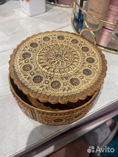 Шкатулки из дерева и бересты