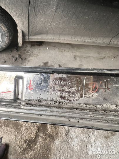 Оригинальные Фонари LC200 2015-2022