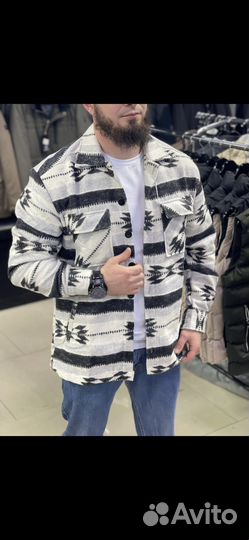 Рубашки мужские