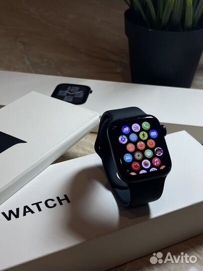 Apple Watch SE gen 2 2023