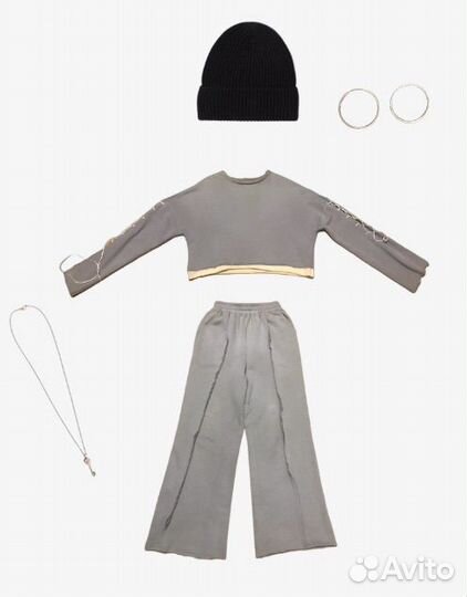 Спортивный костюм женский