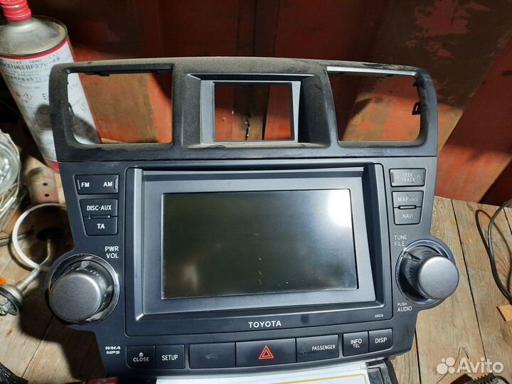 Автомагнитола 2din от тойота хайлендер 2011г