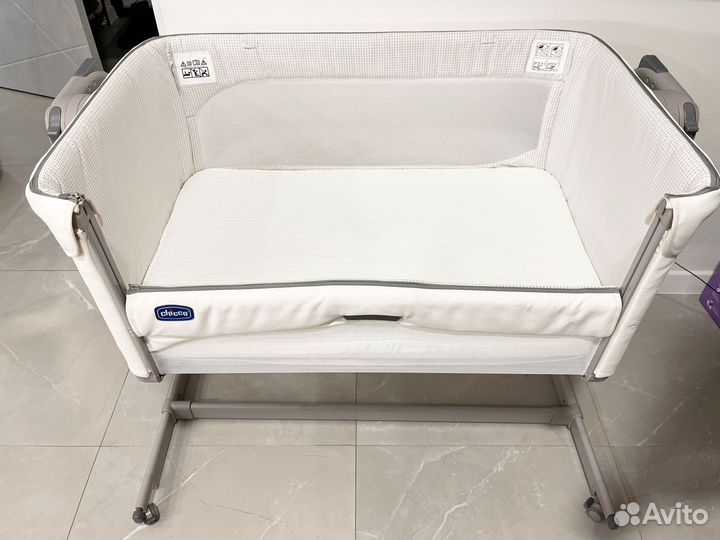 Детская кроватка Chicco Next2Me Magic