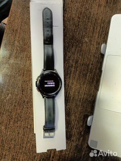 Смарт-часы Samsung Galaxy Watch4 Classic 46mm