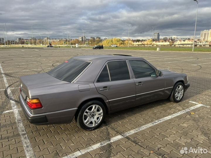 Mercedes-Benz W124 2.0 МТ, 1987, 234 270 км
