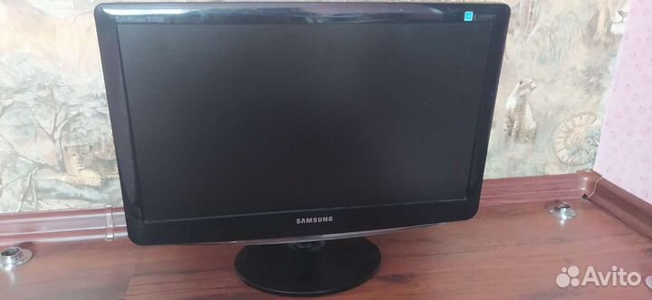 Монитор Samsung B2030 20