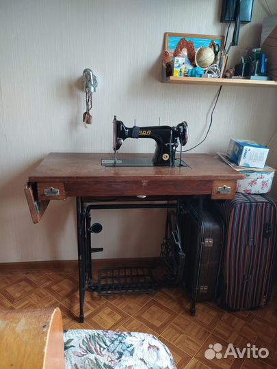 Швейная машинка