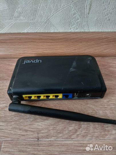 Роутер для глючных сетей upvel