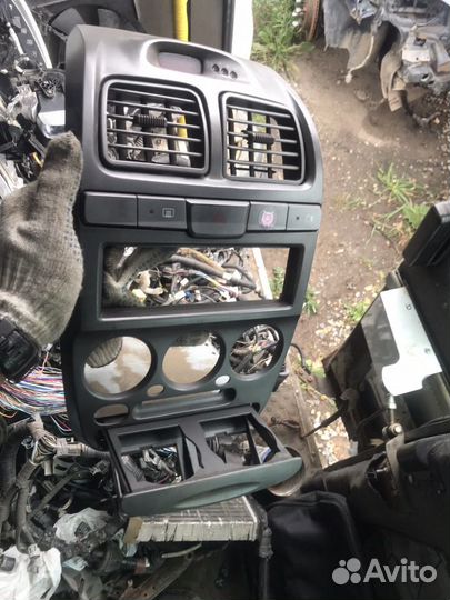 Центральная консоль Hyundai Accent