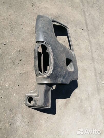 Крыло заднее