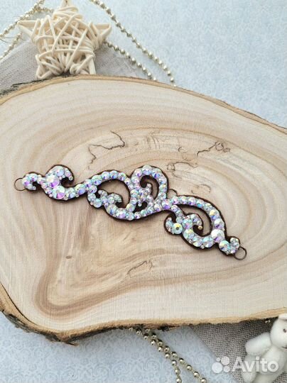 Корона на кичку для художественной гимнастики