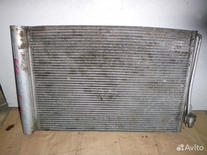 Радиатор кондиционера BMW E65/E66 2001