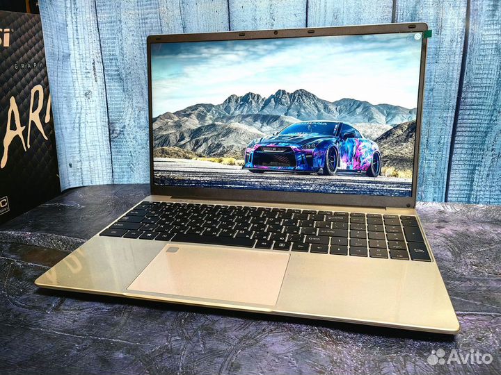 Ноутбук новый Intel i7 / 16Gb полный комплект