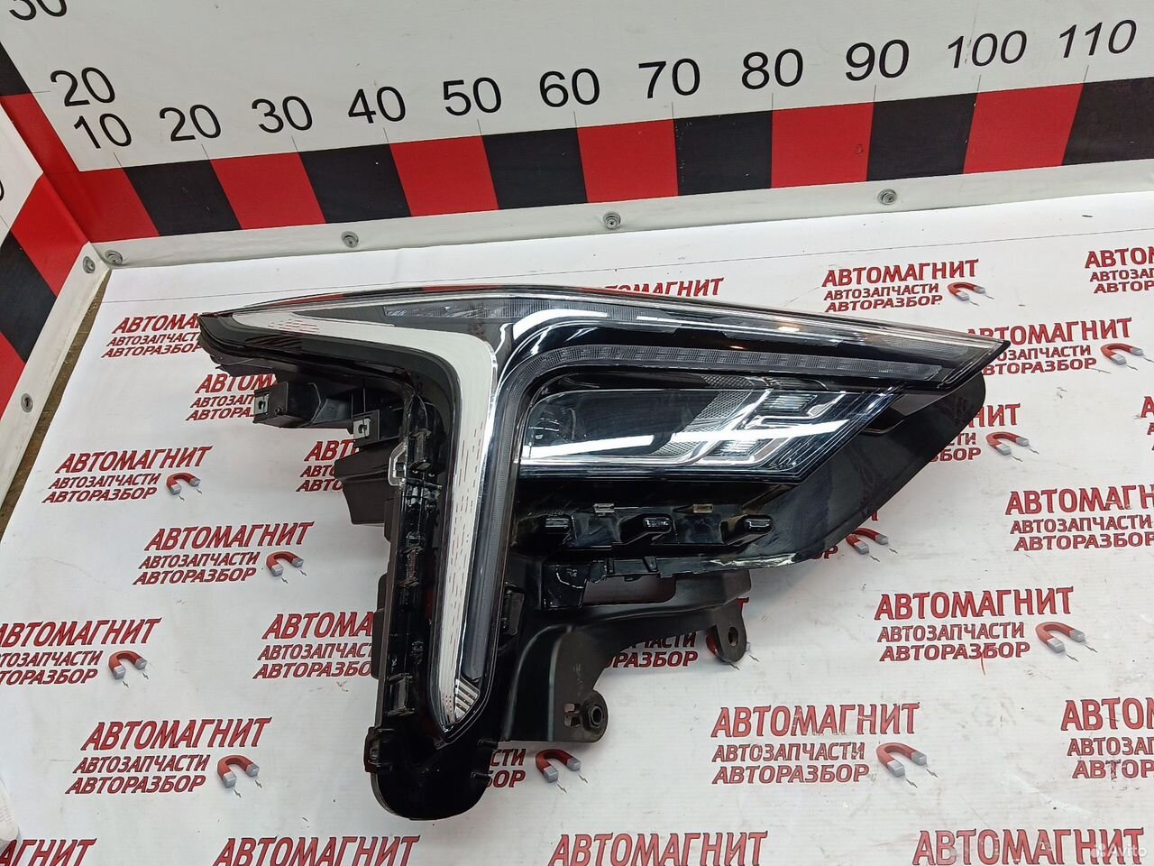 Фара правая Faw Bestune B70 Фав Бестюн В70