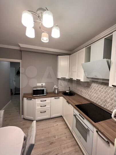 1-к. квартира, 38 м², 9/17 эт.