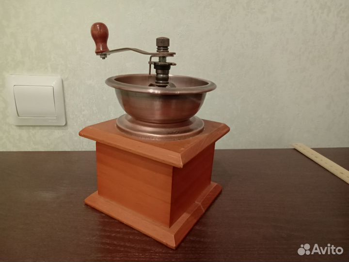 Мельница ручная Gipfel