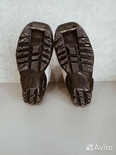 Лыжные ботинки детские 34