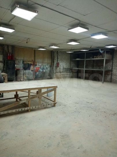 Производство, 200 м²