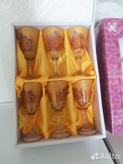 Новые бокалы для вина