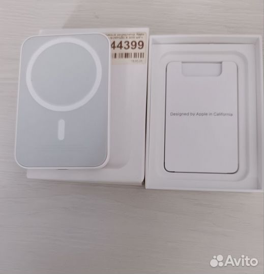 iPhone battery pack MagSafe