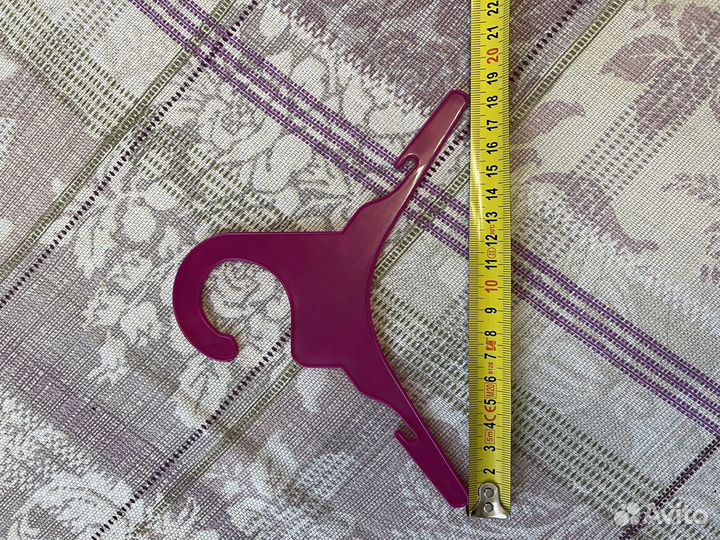 Продаю маленькие вешалки