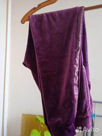 Спортивный костюм женский 48 новый