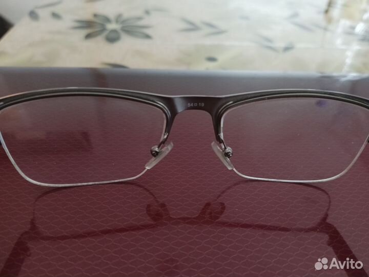 Очки Armani Exchange