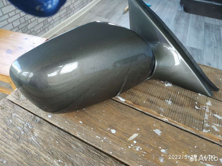 Правое зеркало Тайота Камри