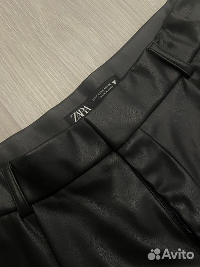 Кожаные шорты Zara