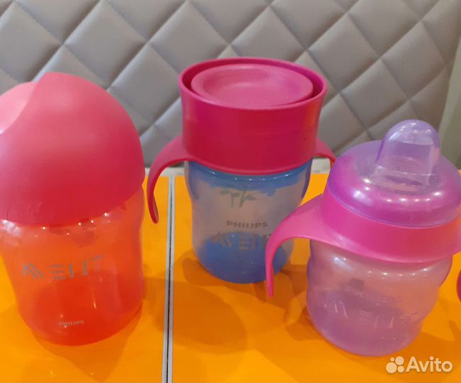 Все для кормления (бутылочки,поильники и.т.д)