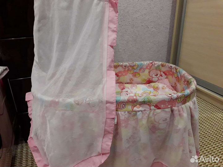 Кровать с балдахином