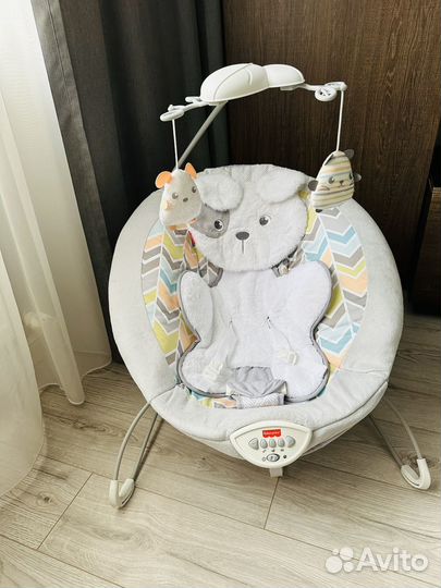 Шезлонг детский fisher price