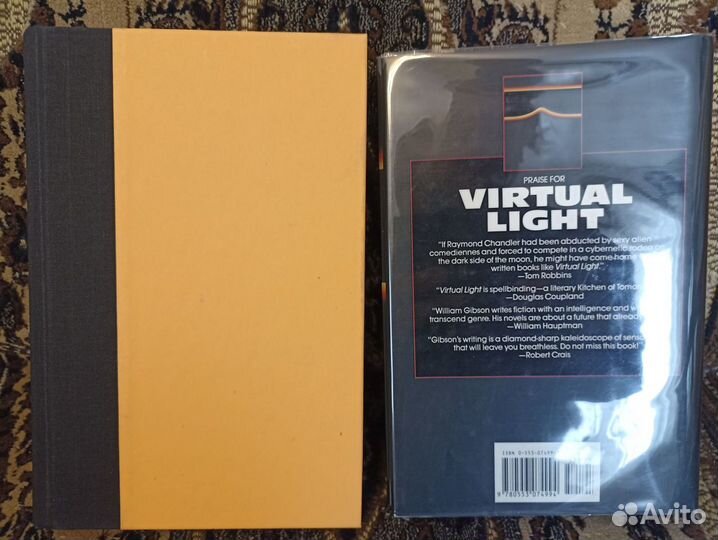 Автограф Уильяма Гибсона (William Gibson) на книге