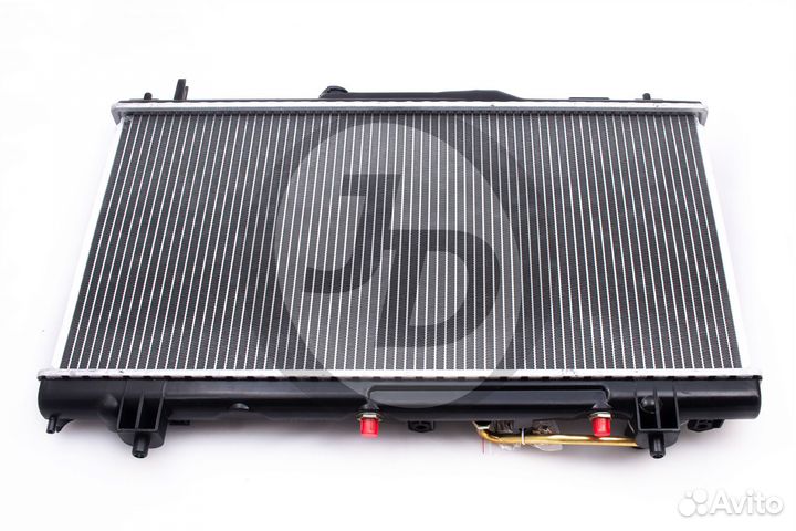 Радиатор охлаждения Toyota Carina Caldina Corona