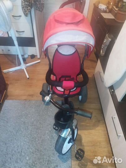 Детский трехколесный велосипед