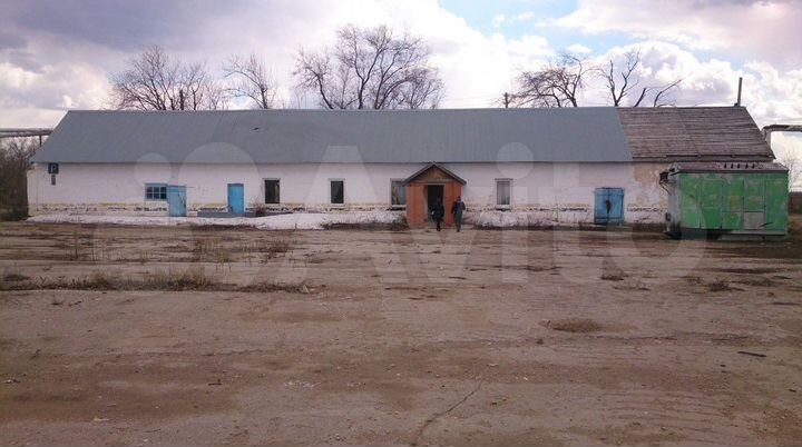 Здания, 671 м²