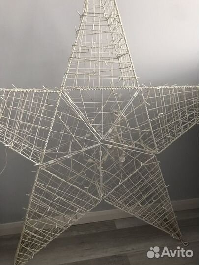 Гирлянда звезда покупали в метро 30000