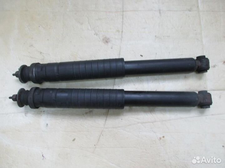 Стойки задние w451 Smart 660.950 2008