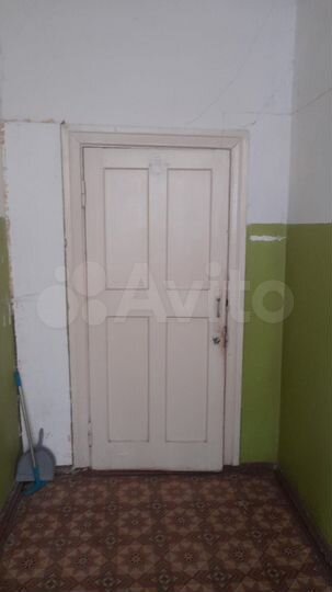 Комната 22 м² в > 9-к., 2/2 эт.