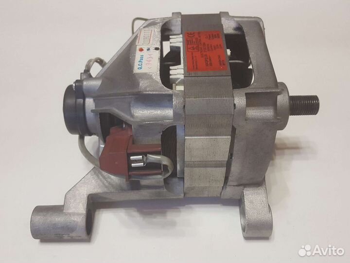 Двигатель от стиральной машины