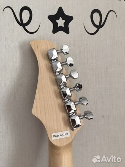 Электрогитара