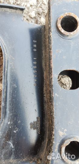 Bentley Continental GT Балка под радиаторная