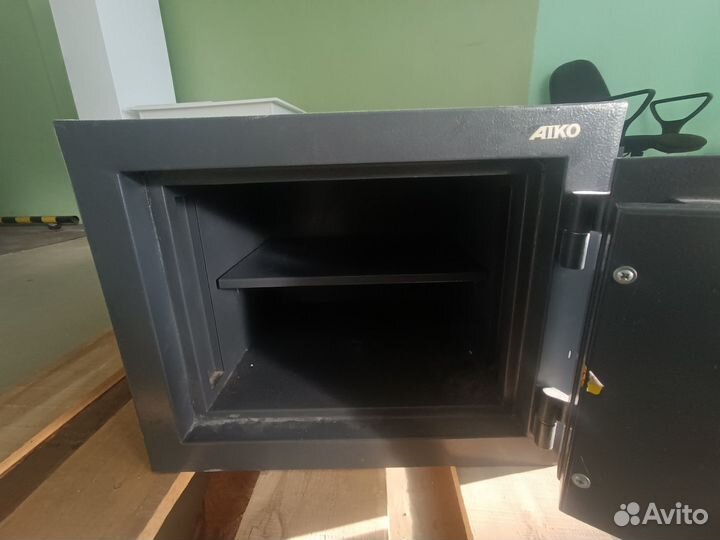 Сейф Aiko